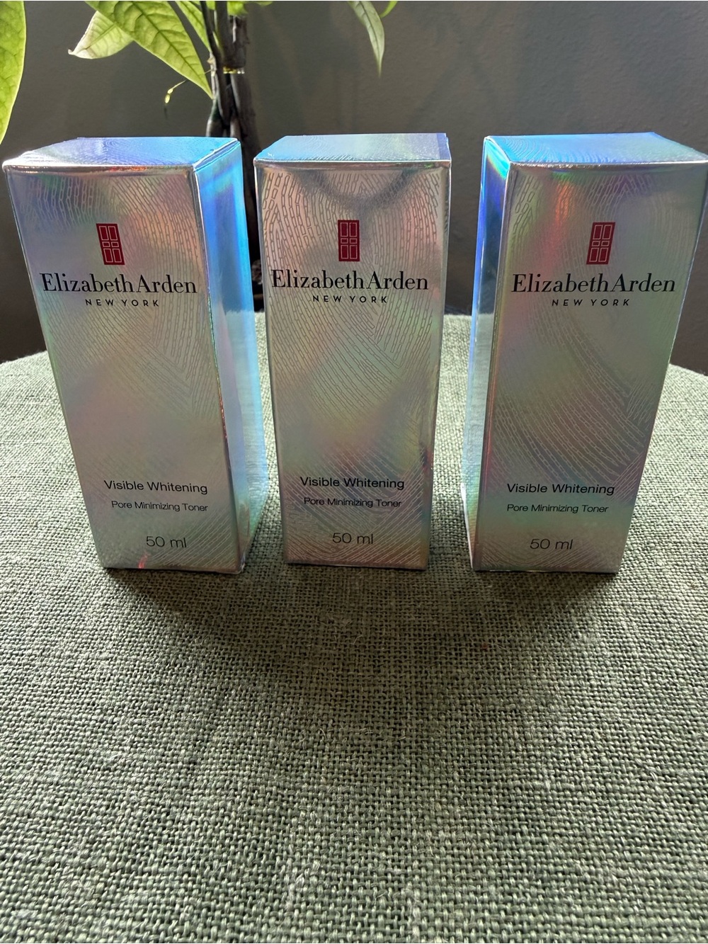 Elizabeth Arden Visible Whitening Pore Minimizing Toner Bundle